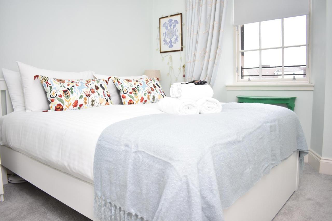 Bernard St - Bright And Spacious 1 Bed Apartment At The Shore! Edimburgo Exterior foto